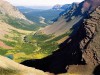 GLACIER NATIONAL PARK, MONTANA<br>Montana zählt unumstritten zu meinen Lieblingsorten. Der Siyeh Pass ist alle Strapazen wert - schroffe Felswände, glasklare Seen, dichte Wälder, Wildblumen, Bären – man findet sich in einer unberührten Welt wieder, von der man nicht glaubt, dass sie noch existiert. <br>Lieblingsplatz von: <b>C. Kloppe (Text/Bild)</b><br>